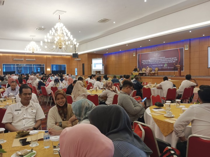 Bimtek Pengolahan dan Pertanggungjawaban Keuangan PPK dan PPS pada Pemilihan Gubernur dan Wakil Gubernur Kalimantan Timur serta Walikota dan Wakilwalikota Samarinda Tahun 2024.