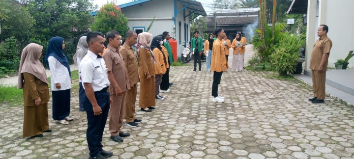 Rutinitas Apel Pagi di Lingkungan Pemerintahan Kantor Kelurahan Sindang Sari
