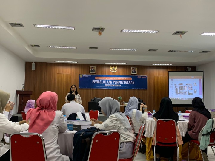 Bimbingan Teknis/Pelatihan Pengenalan Pengelolaan Perpustakaan Tingkat Kota Samarinda Angkatan ke 1.