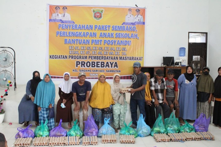 Penyerahan Paket Sembako Perlengkapan Anak Sekolah,Bantuan PMT Posyandu. RT 1-10 Se-Kelurahan Sindang Sari. KEGIATAN PROGRAM PEMBERDAYAAN MASYARAKAT (PROBEBAYA)