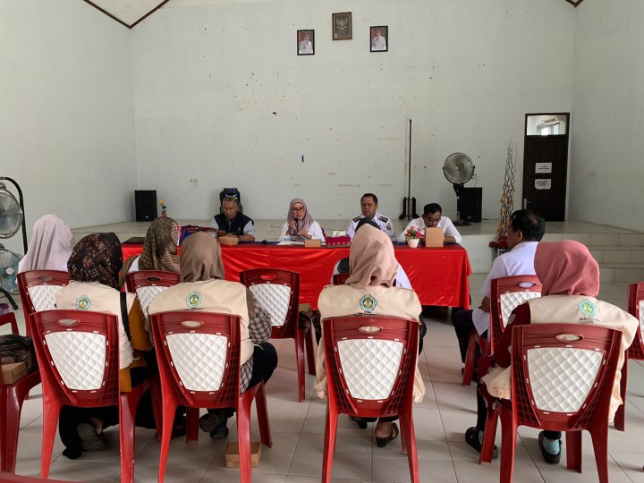 Rapat Koordinasi Pembagian Kartu Gas Elpiji untuk Kelurahan Sindang Sari, Kelurahan Makroman dan Kelurahan Pulau Atas