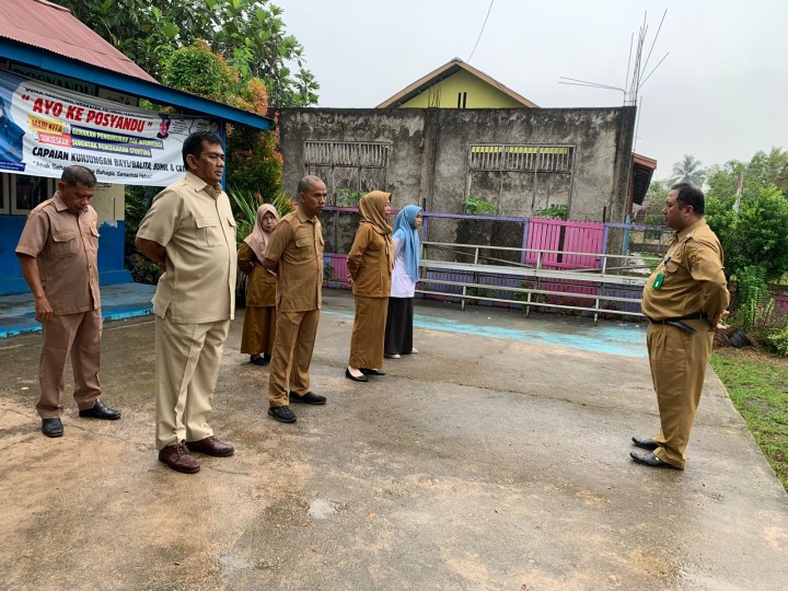 Apel pagi di lingkungan pemerintahan Kelurahan Sindang Sari Pejabat Struktural ASN dan NON ASN Kelurahan Sindang Sari