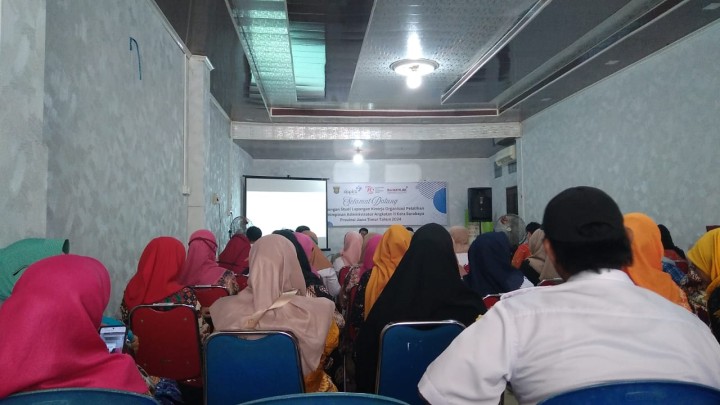 Menghadiri evaluasi hasil capaian pelayanan KB dan KR di BKKBN