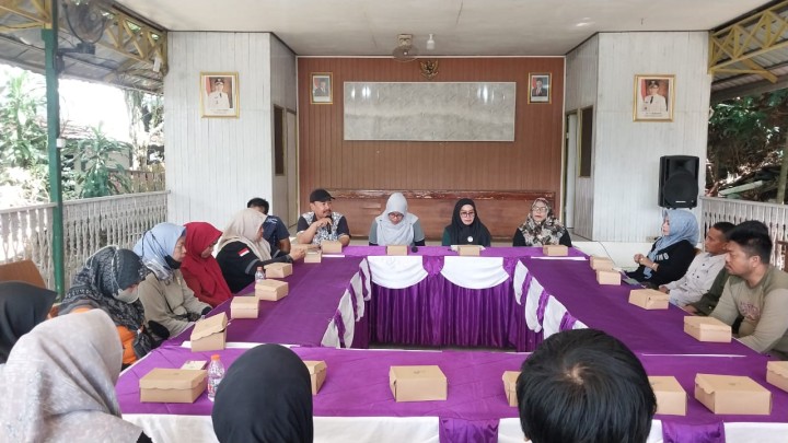 Rapat Sosialisasi dan pengarahan pegawai Non ASN di Lingkungan Pemerintahan Kecamatan dan Kelurahan se-kecamatan sambutan.