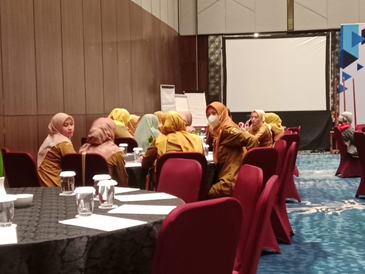 Pelatihan manajemen keprotokolan master dihotel mercure
