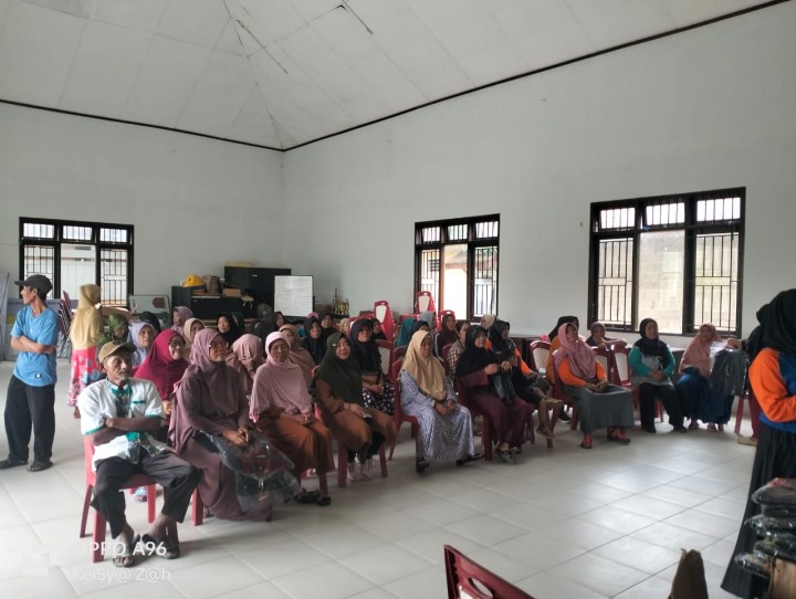 Gladi Untuk wisuda lansia