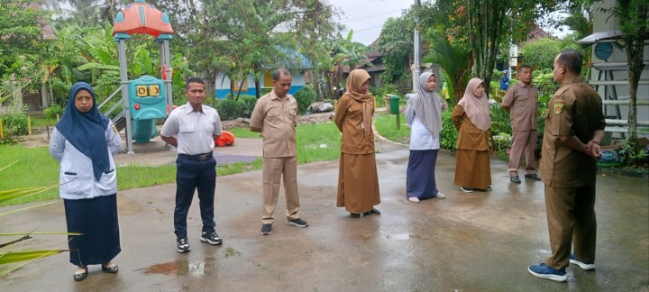 Rutinitas Apel Pagi Di lingkungan Kelurahan Sindang Sari