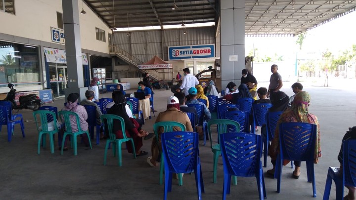 Menghadiri undangan Pemeriksaan oleh Dinkes kota samarinda.