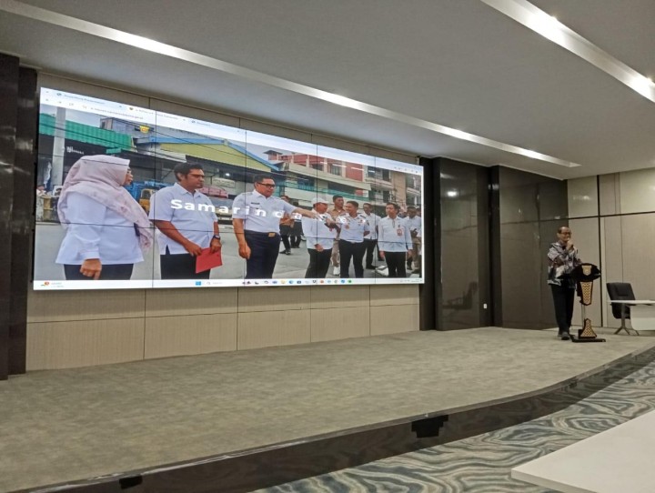 Evaluasi dan Sosialisasi Persiapan Aplikasi e-TEPIan Tahun 2025. Di hadiri oleh Staf Kelurahan Sindang Sari.