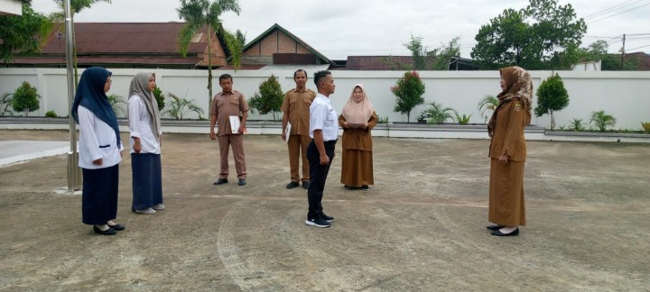 Rutinitas Apel pagi di lingkungan pemerintahan Kelurahan sindang sari