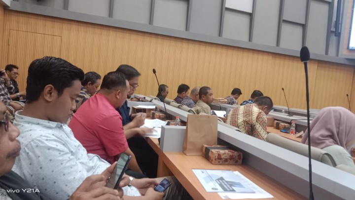 Menghadiri Undangan Sosialisasi Aplikasi Jaga Desa di setiap kelurahan dan kecamatan se-kota samarinda