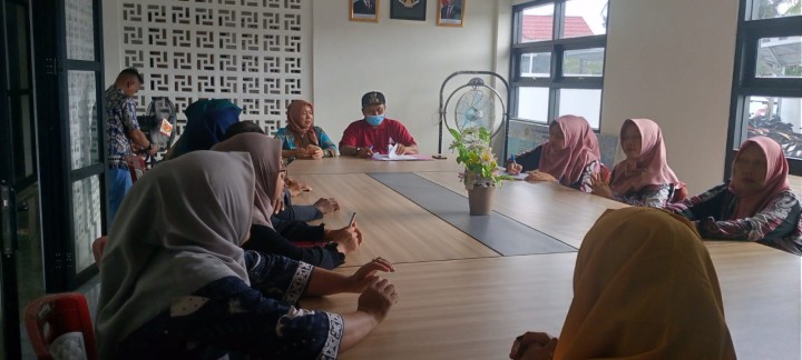 Rapat koordinasi Aksi perubahan Lurah sindang sari (PKP angkatan I tahun 2025)