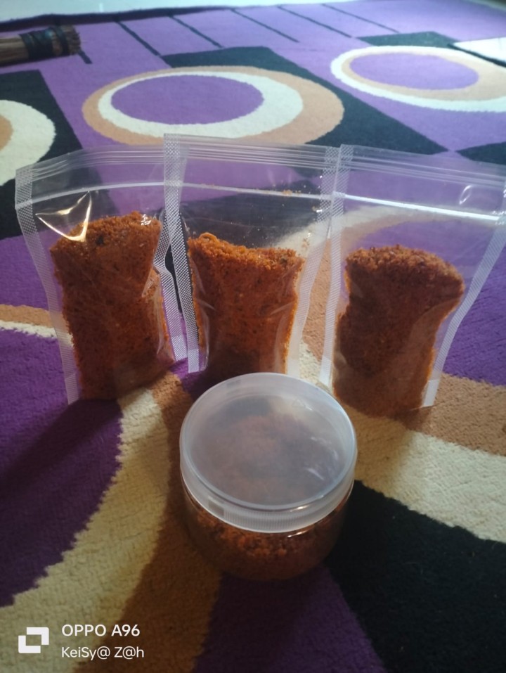 Pelatihan pembuatan makanan olahan dari ikan lele berupa kerupuk,abon dan nugget yg bersumber dari pembudidaya lele Sindang sari
