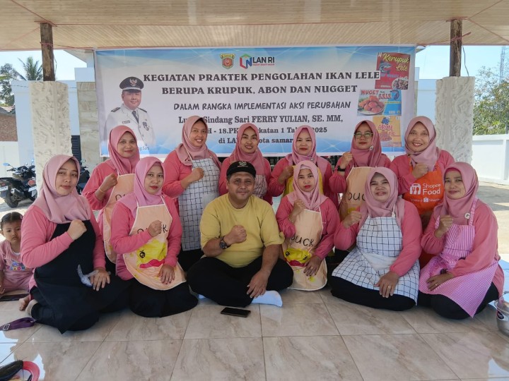 Pelatihan pembuatan makanan olahan dari ikan lele berupa kerupuk,abon dan nugget yg bersumber dari pembudidaya lele Sindang sari