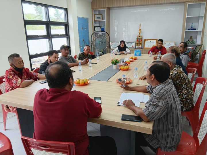 Rapat Koordinasi Probebaya bersama Ketua dan Pengurus POKMAS Kelurahan Sindang Sari.