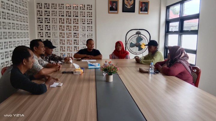 Rapat koordinasi untuk persiapan Lomba Kelurahan Tingkat Kota Samarinda.