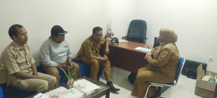 Koordinasi tentang Koperasi Merah putih bersama Lurah pulau atas dan kasi ekobang.
