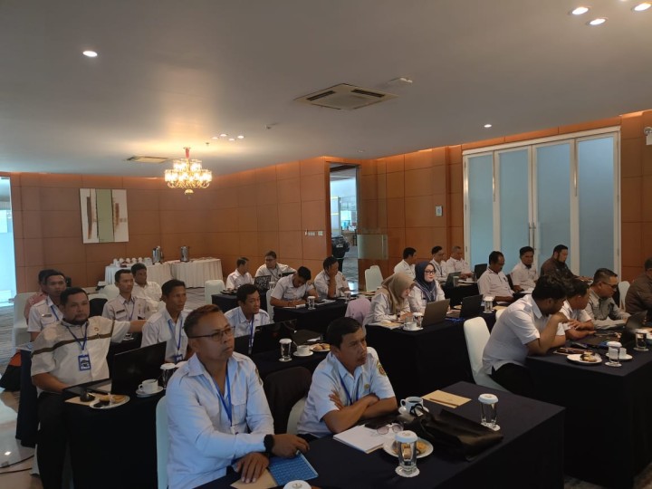 H-2 Pelatihan Workshop Training Pengukuran GNSS dan GIS Tingkat Dasar