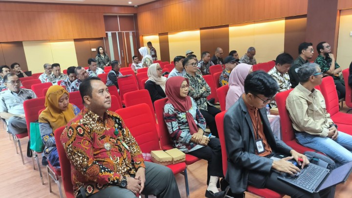 Konsultasi Publik I KLHS RDTR Kecamatan Sambutan.