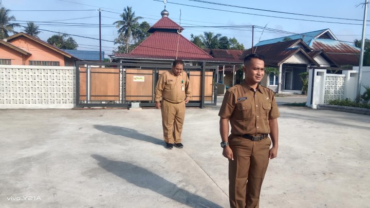 Rutinitas Apel pagi di lingkungan Pemerintahan Kelurahan Sindang Sari