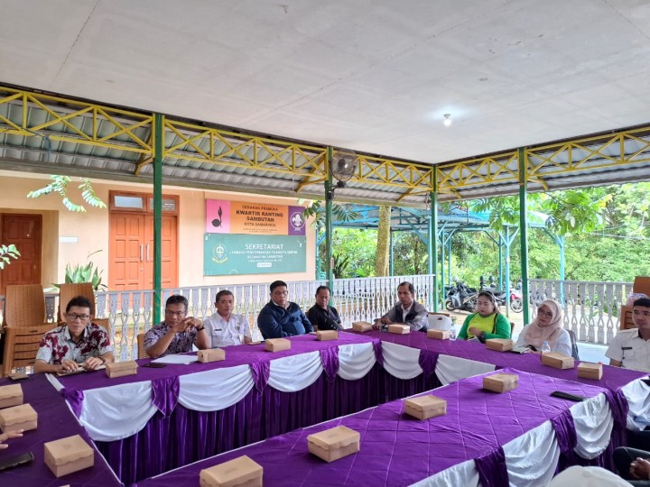 Rapat Koordinasi bersama para Perkerja Playground yang akan bekerja di setiap kelurahan.