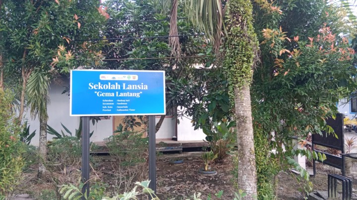 Kegiatan Sekolah Lansia GEMA LANTANG di ikuti lansia yang mengikuti. dari perwakilan BKKBN Kalimantan Timur.