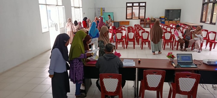 Sekolah Lansia "GEMA LANTANG"