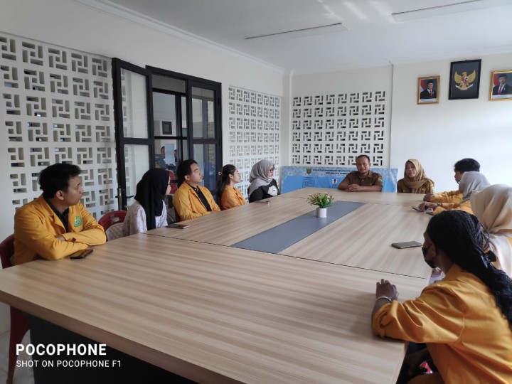 Kunjungan mahasiswa ke kelurahan Sindang sari "Diskusi KKN Universitas Mulawarman Samarinda"