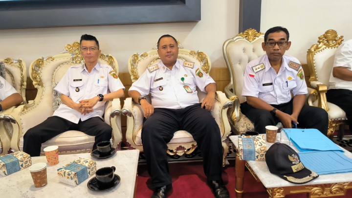 Presentasi Kepada Wali kota Samarinda Terkait Rencana Kerja TA. 2026 Kepala PD dan Camat (Didampingi Lurah).