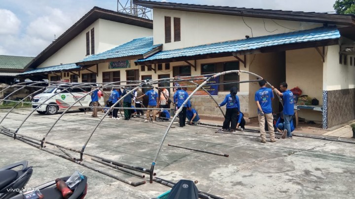 Kegiatan Pelatihan penggunaan peralatan penanggulangan bencana bagi kelurahan tangguh bencana  (Katana) makroman dan (Katana) .