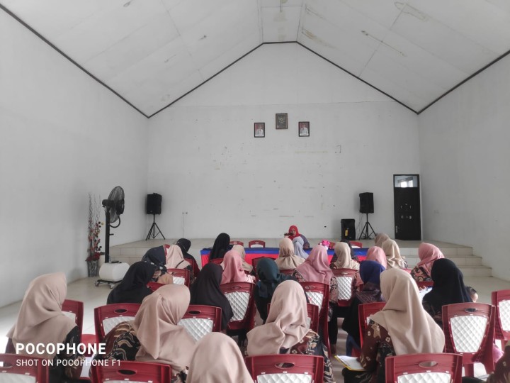 Sosialisasi dan Bimtek PKK Kelurahan Sindang Sari.