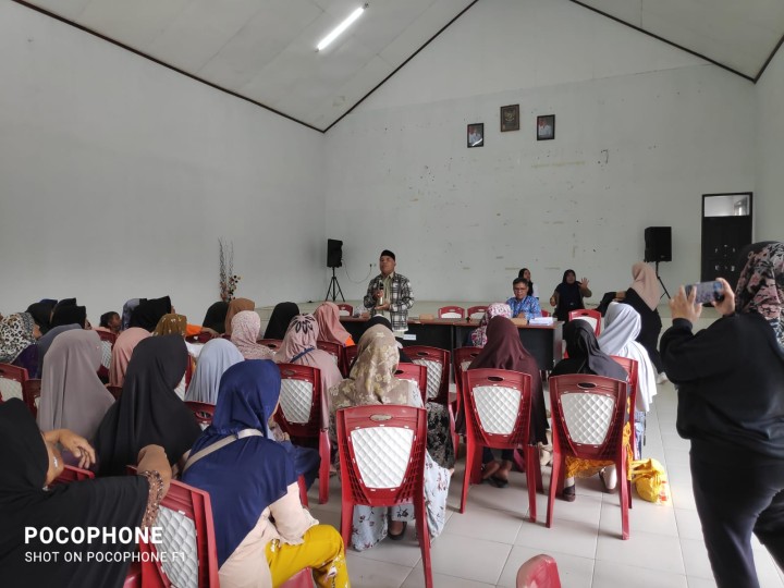 Sekolah Lansia oleh DPPKB