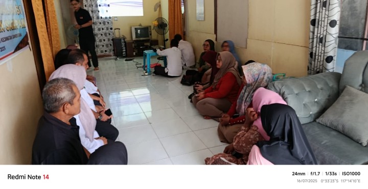 Sosialisasi Pengolahan Sampah.