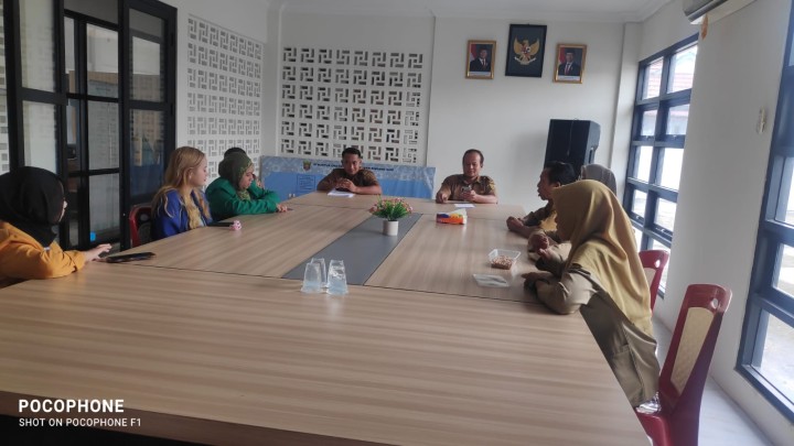 Rapat kordinasi pelaksanaan sosialisasi produk hukum, pembentukan kelurahan sadar hukum.