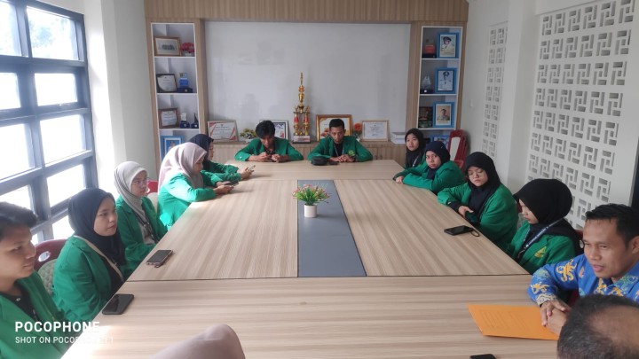 Perpisahan mahasiswa UINSI. KKN Reguler di KELURAHAN SINDANG SARI