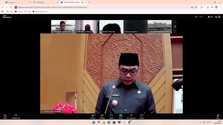 Rapat Paripurna DPRD Kota Samarinda Masa Persidangan II Tahun 2025 dengan agenda : Penjelasan Wali Kota Samarinda atas Usulan Raperda di Luar Propemperda Kota Samarinda Tahun 2025.