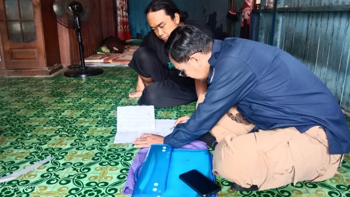 Pendampingan Survei lapangan Pemutakhiran data pemilih berkelanjutan oleh KPU kota samarinda.