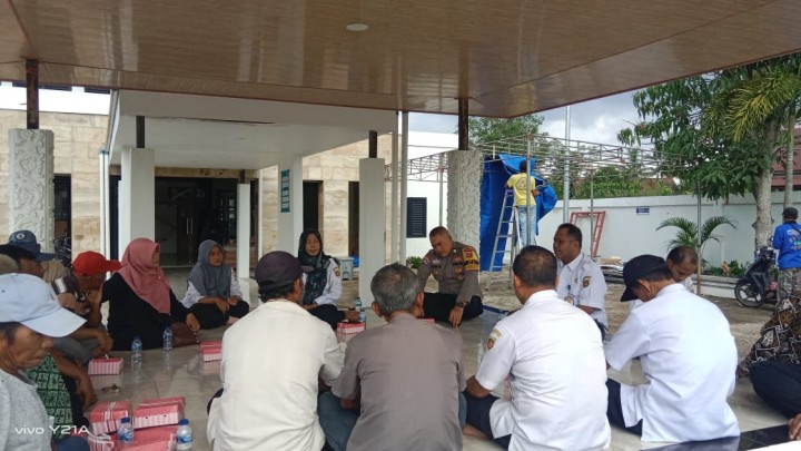 Rapat koordinasi kepanitiaan MTQ di kelurahan Sindang Sari.