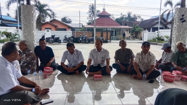Rapat koordinasi kepanitiaan MTQ di kelurahan Sindang Sari.
