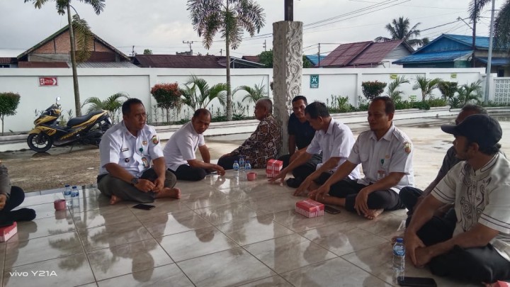 Rapat koordinasi kepanitiaan MTQ di kelurahan Sindang Sari.
