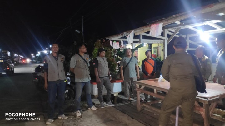 Kunjungan dari satpol PP propinsi  ke Pos kamling RT. 5 Sindang Sari.
