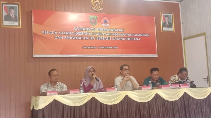 Sosialisasi Kebencanaan kepada KATANA/DESTANA di wilayah Kecamatan Sambutan.