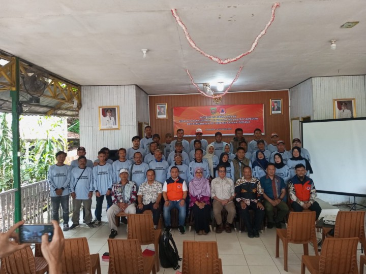 Sosialisasi Kebencanaan kepada KATANA/DESTANA di wilayah Kecamatan Sambutan.