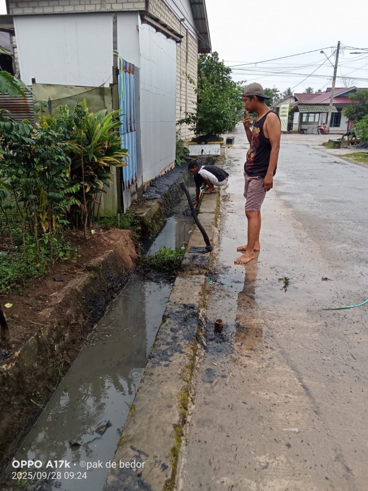 Monitoring Kegiatan Gotong Royong di Lingkungan Jalan Marga Bakti RT.5,Jalan Dahlia RT.9 dan Gg.Family RT.4.