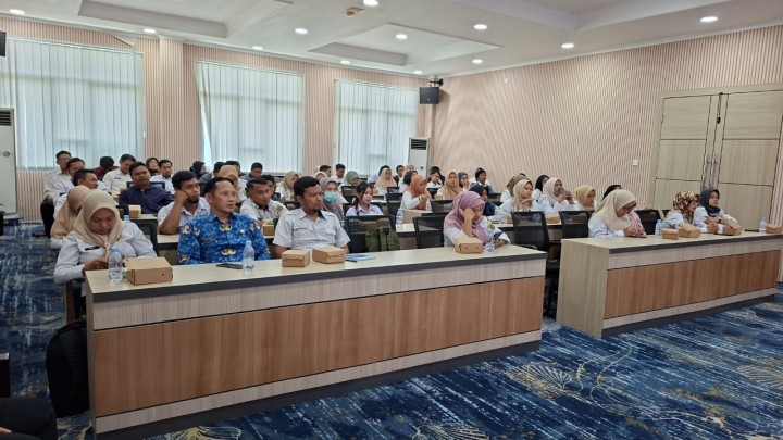 Sosialisasi Program Pencegahan dan Penanganan Anak Tidak Sekolah (ATS) dan Anak Beresiko Putus Sekolah (ABPS) serta Pengenalan Aplikasi Web Dashboard Verval ATS Kota Samarinda Tahun 2025.