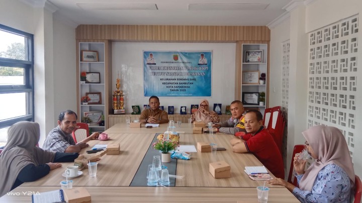 Rapat Forum konsultasi publik ( FKP ) REVIEW STANDAR PELAYANAN 2025.