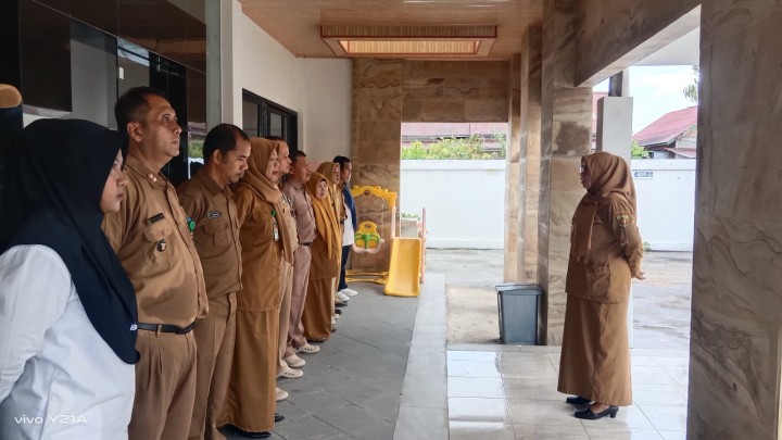 Rutinitas Apel Pagi Pemerintahan Kelurahan Sindang Sari