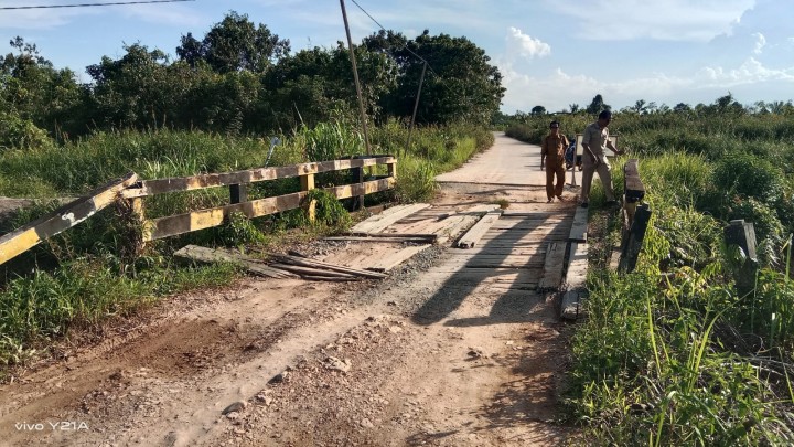 Monitoring Jembatan dan Cek Fisik Pengerjaan Jembatan Sungai Manggis