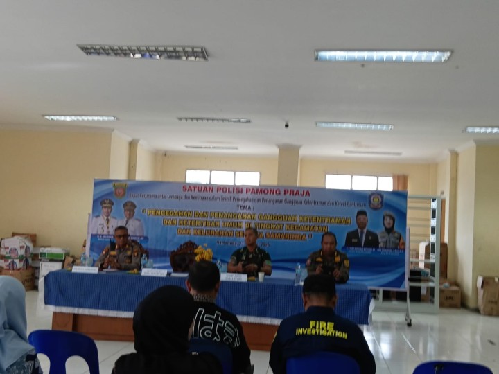 Rapat Koordinasi mengenai Pencegahan dan Penanganan gangguan Ketentraman dan Ketertiban umum di tingkat Kecamatan dan Kelurahan Se-Kota samarinda