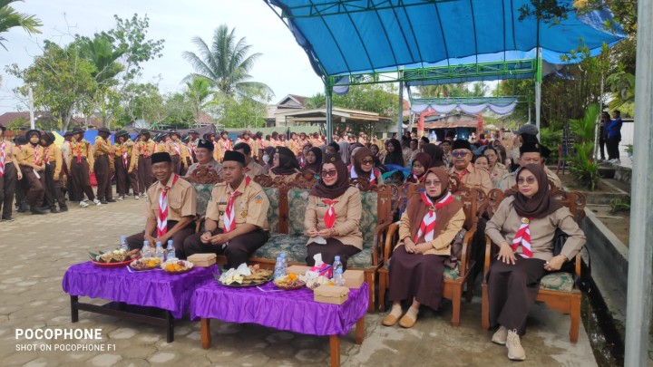 Menghadiri undangan Kegiatan Perkemahan Gabungan Pramuka Jenjang SD/MI se-Kecamatan Sambutan
